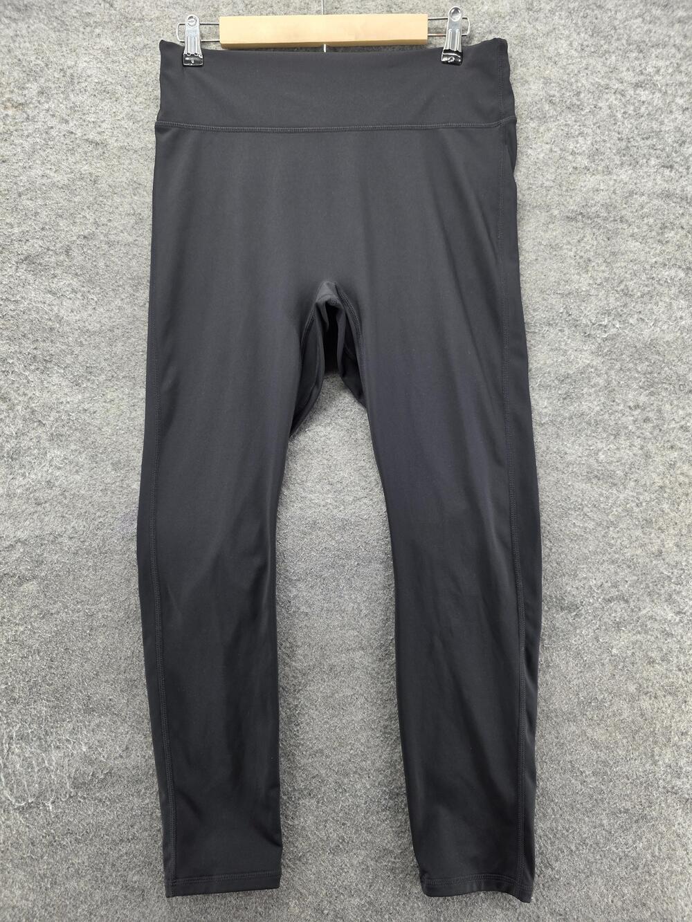 Fabletics Leggings Womens M Black Ankle Motion365+ Yoga Elastic Waist 24 Inseam